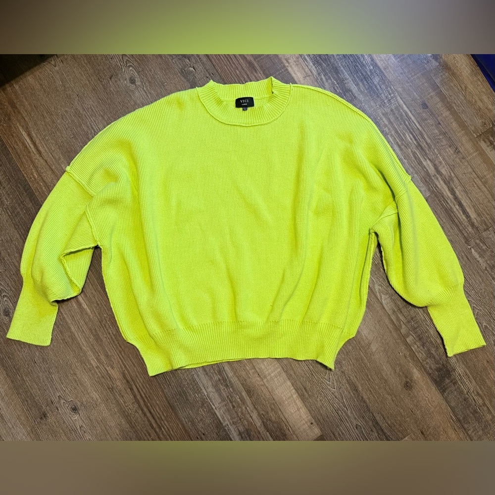 VICI Lime Green Oversized Tunic Sweater - size L